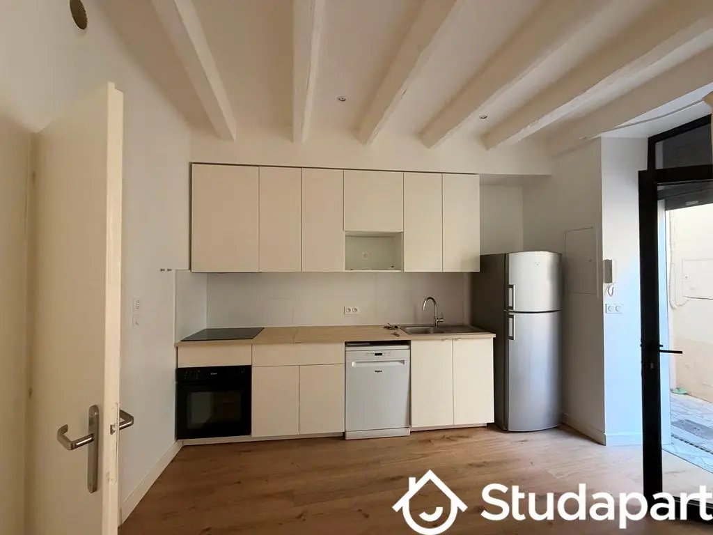 Appartement à louer, 36m², Nîmes