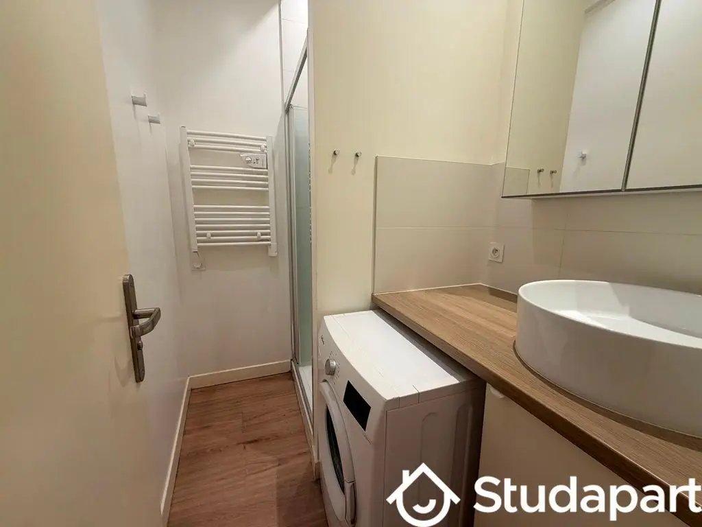 Appartement à louer, 36m², Nîmes