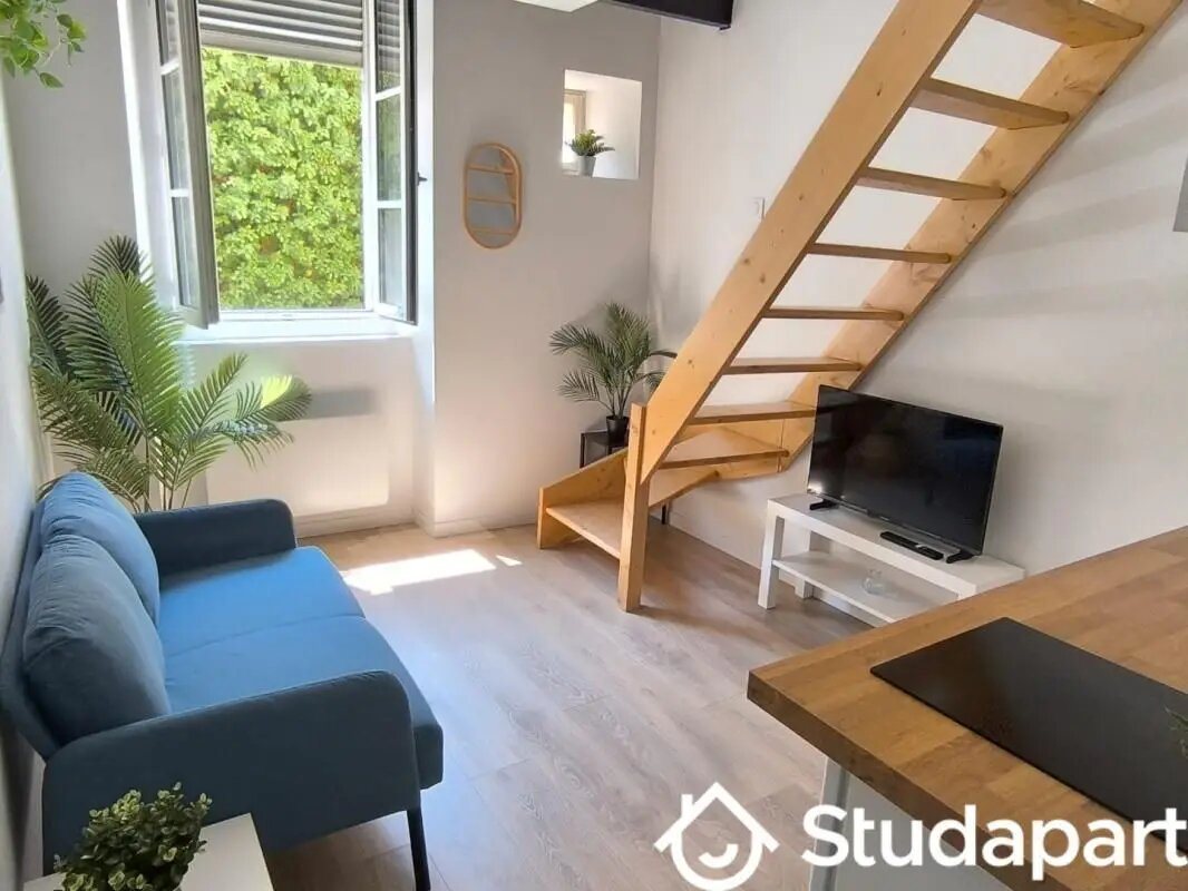 Appartement à louer, 26m², Nîmes