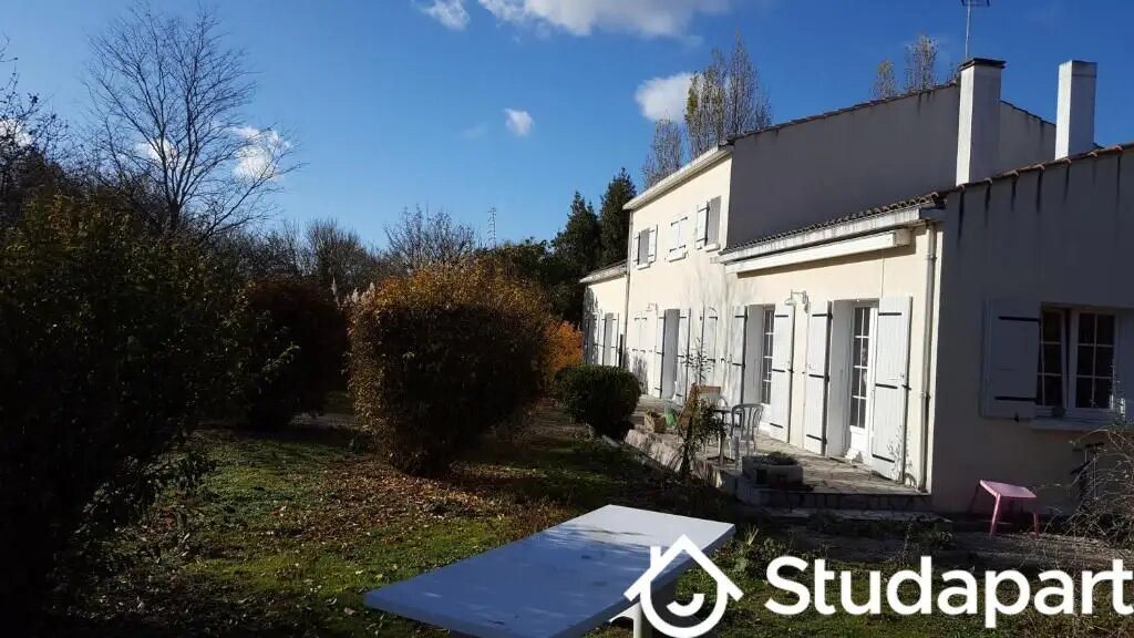 Appartement à louer, 26m², Saint-Xandre