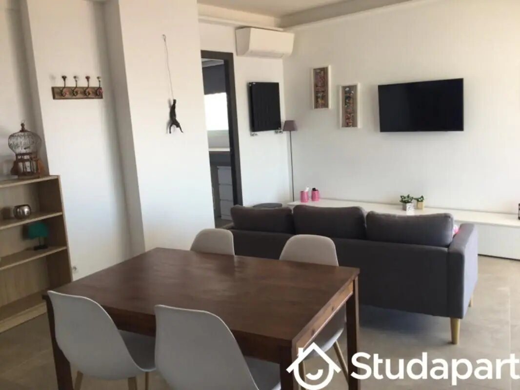 Appartement à louer, 42m², Antibes