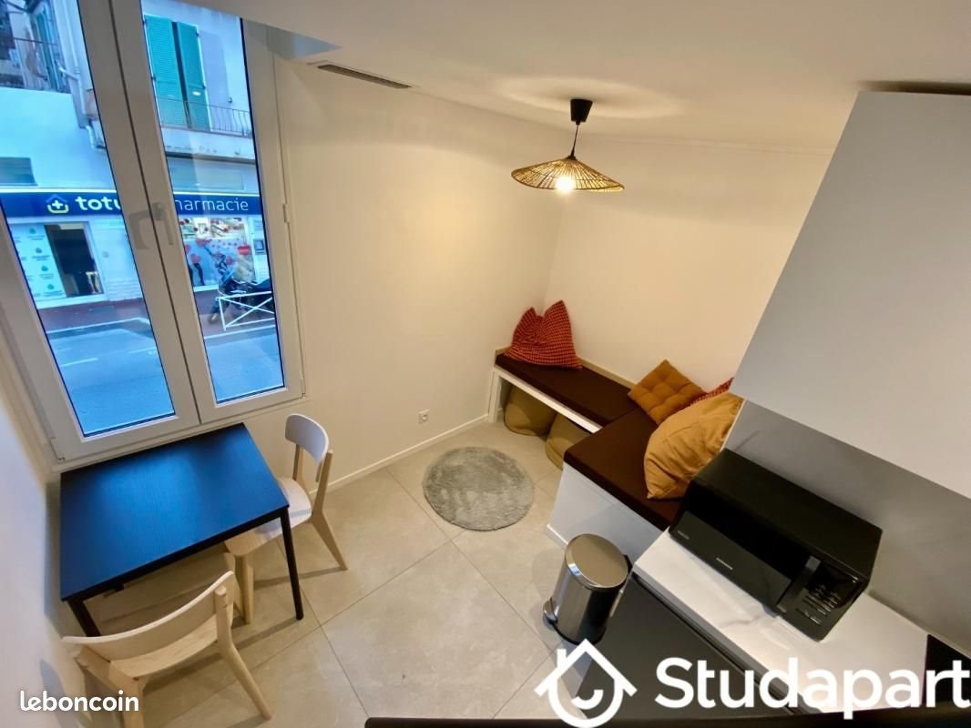 Appartement à louer, 20m², Antibes
