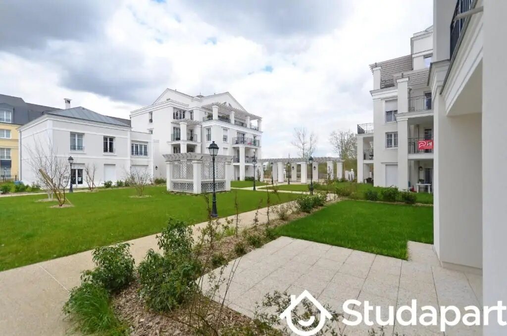 Appartement à louer, 45m², Serris