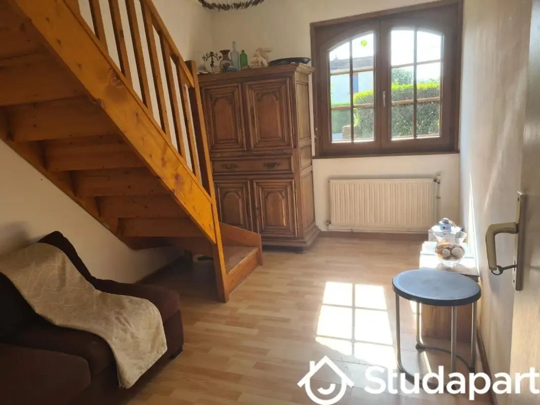 Appartement à louer, 19m², Maing