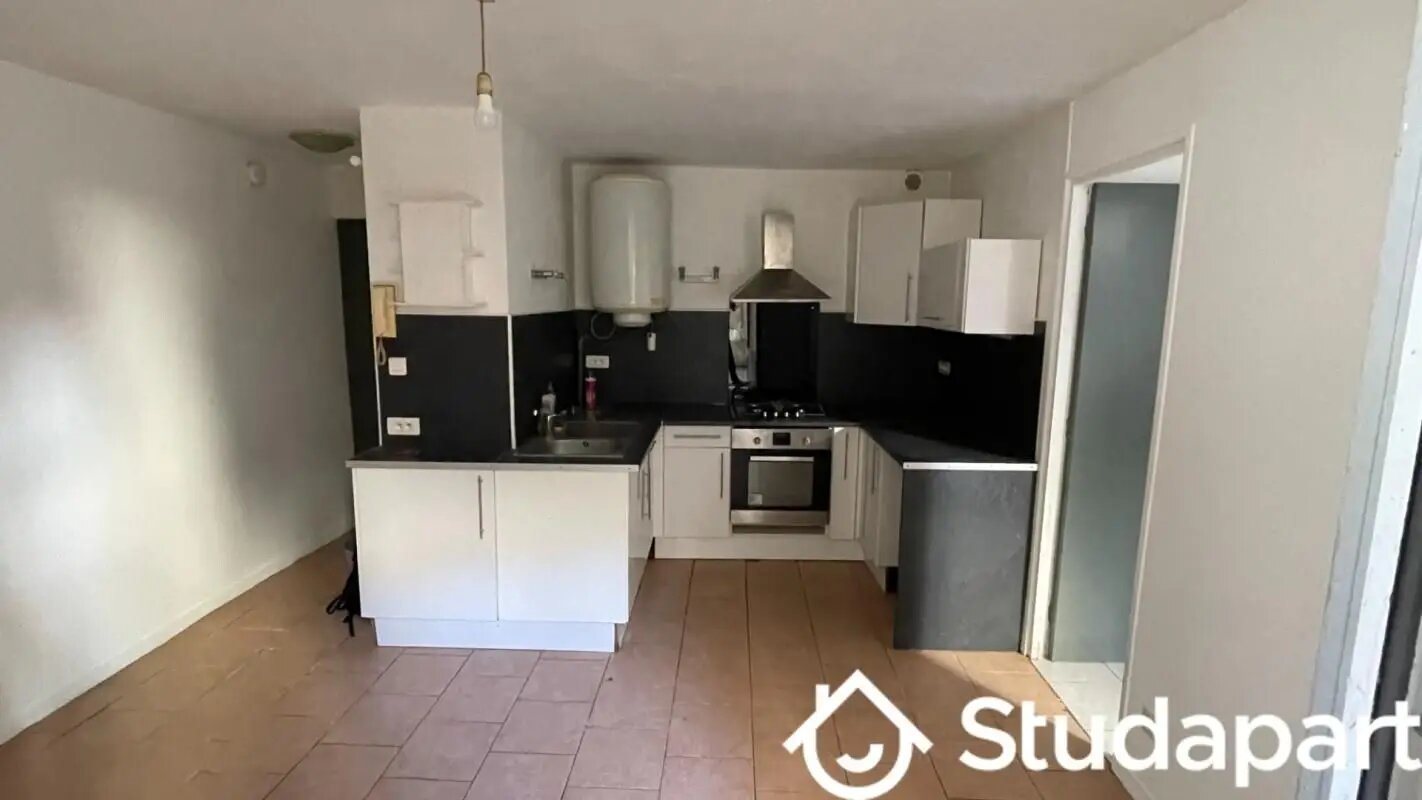 Appartement à louer, 29m², Carcassonne