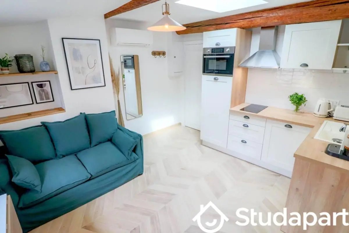 Maison à louer, 28m², Antibes