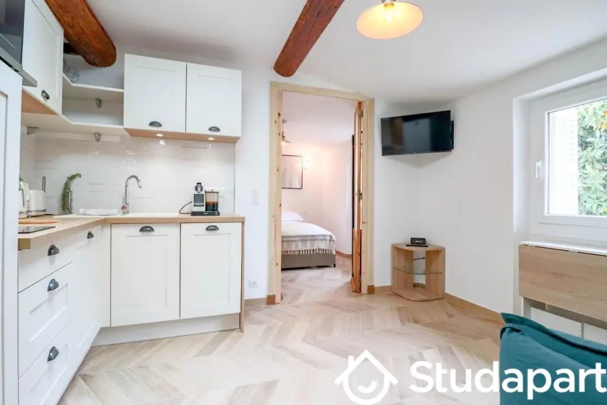 Maison à louer, 28m², Antibes
