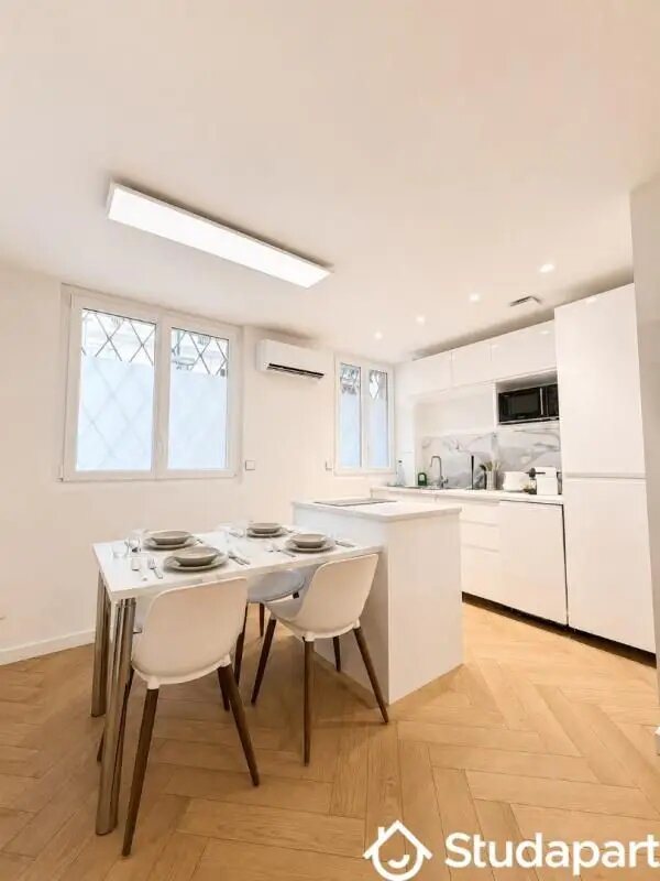 Appartement à louer, 38m², Antibes