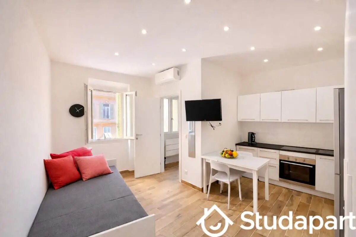 Appartement à louer, 20m², Menton