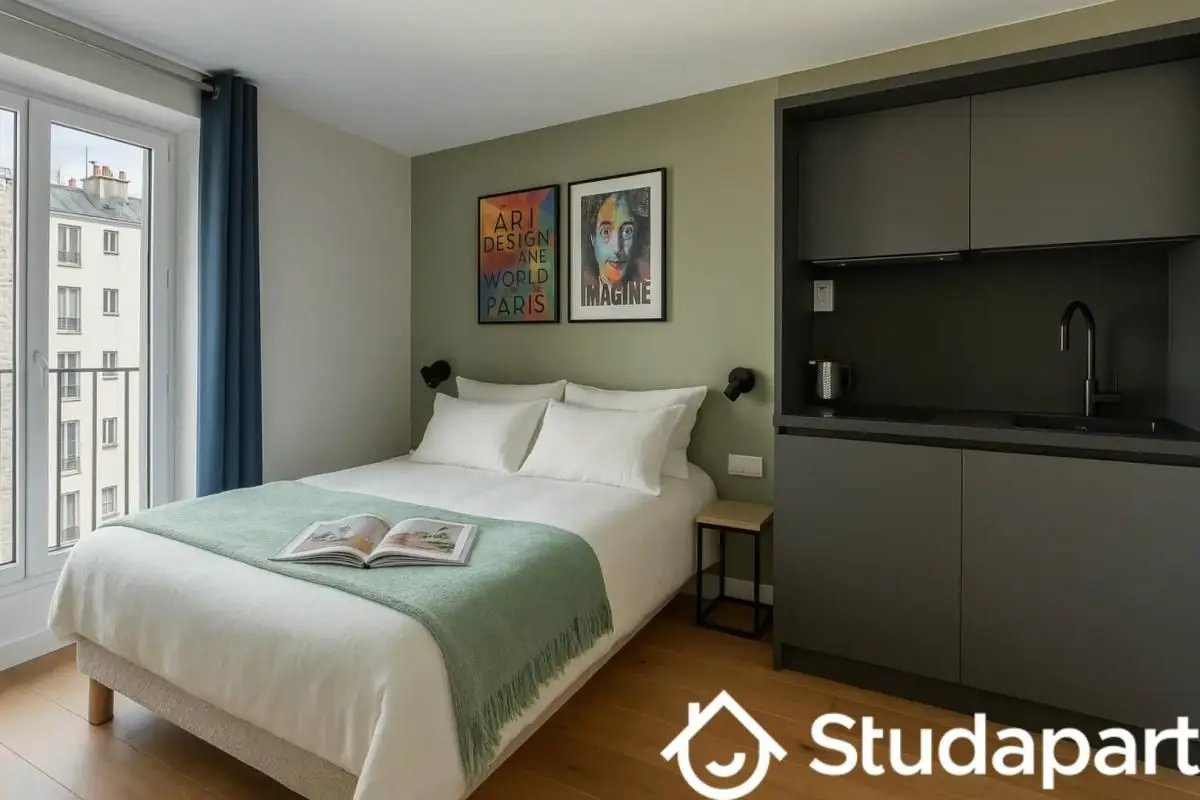 Maison à louer, 1m², Paris 18ème