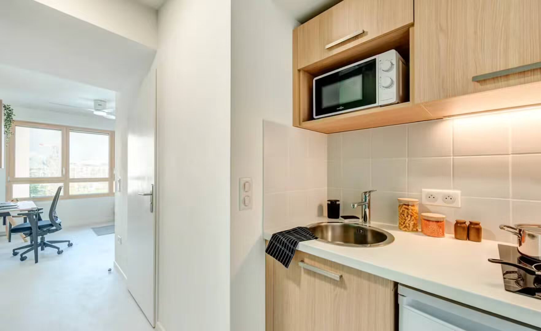 Maison à louer, 18m², Vanves