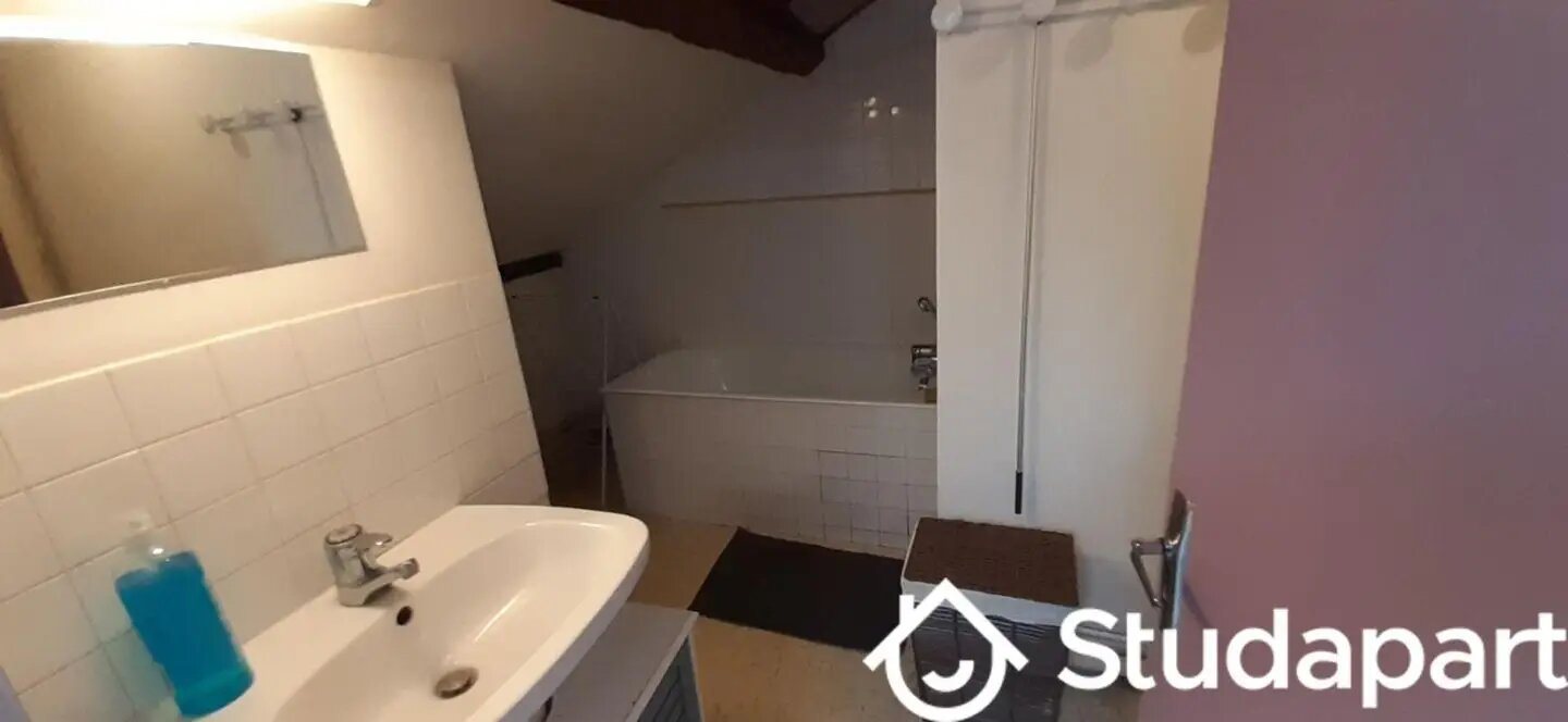 Appartement à louer, 17m², Reims
