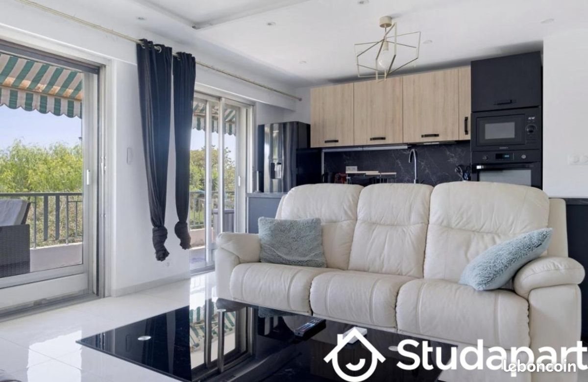 Appartement à louer, 50m², Antibes