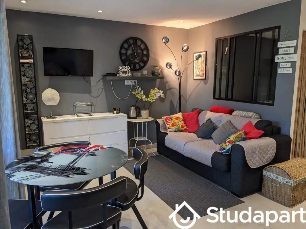 Appartement à louer, 35m², Vallauris