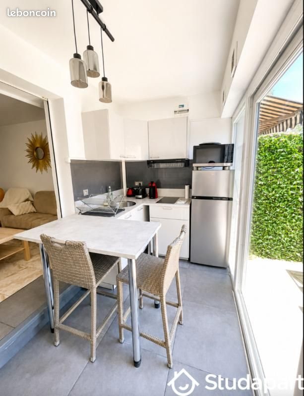 Appartement à louer, 35m², Antibes