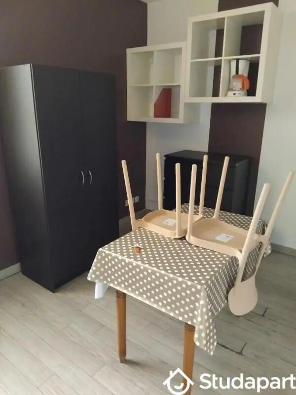 Appartement à louer, 21m², Saint-Etienne