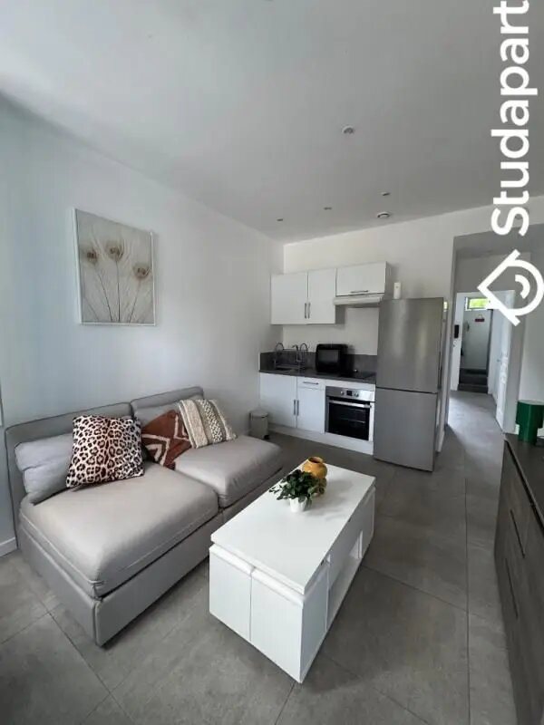 Appartement à louer, 30m², Antibes