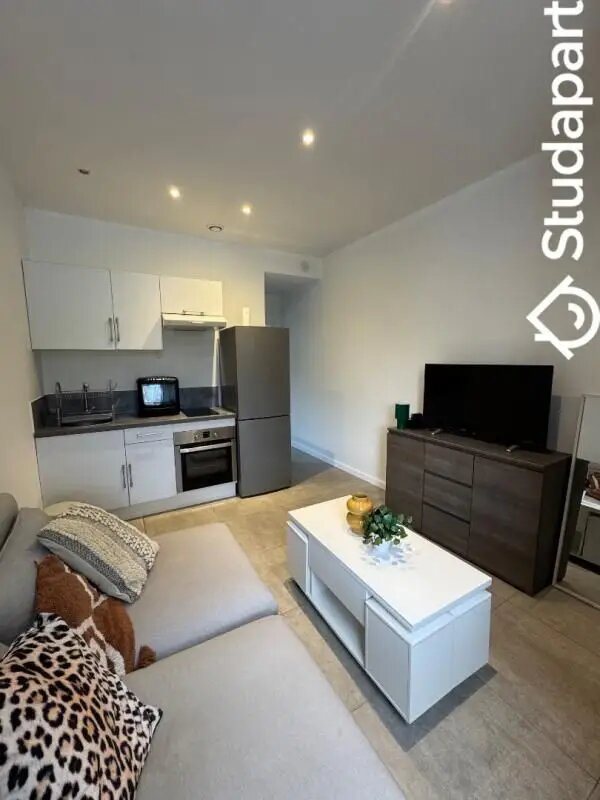 Appartement à louer, 30m², Antibes