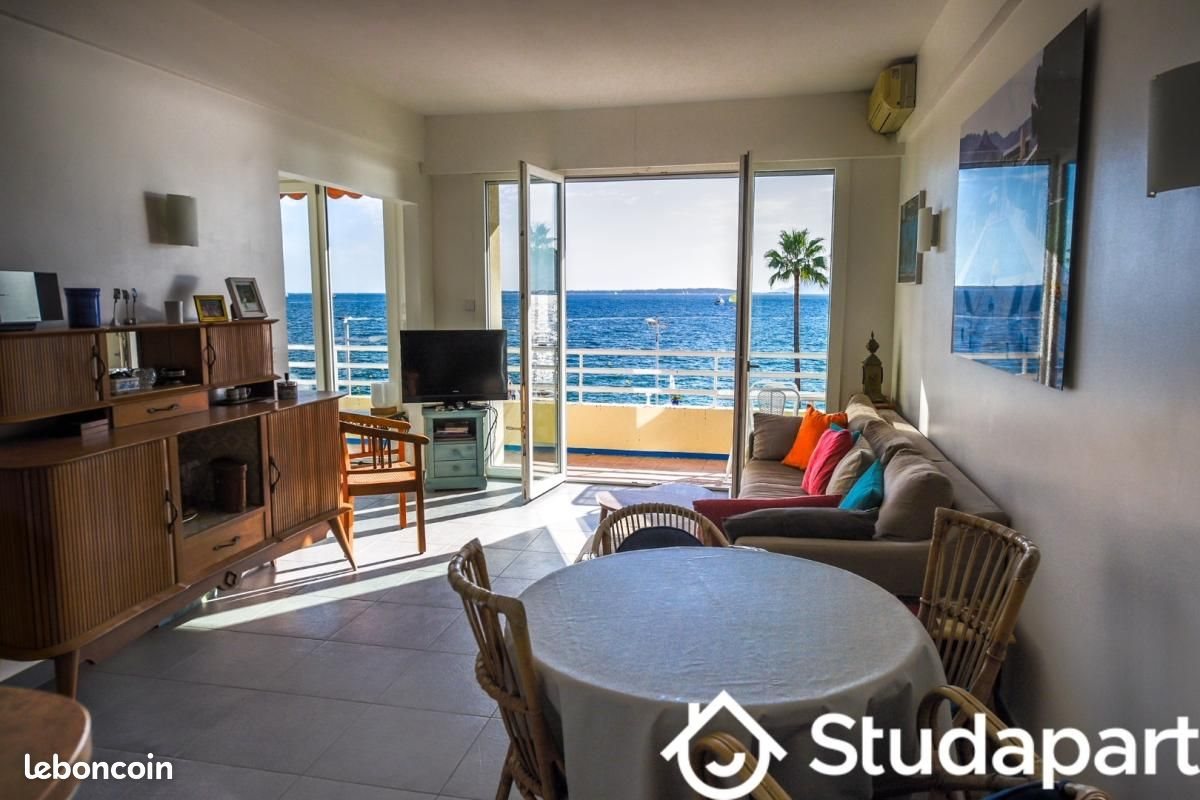 Appartement à louer, 60m², Antibes