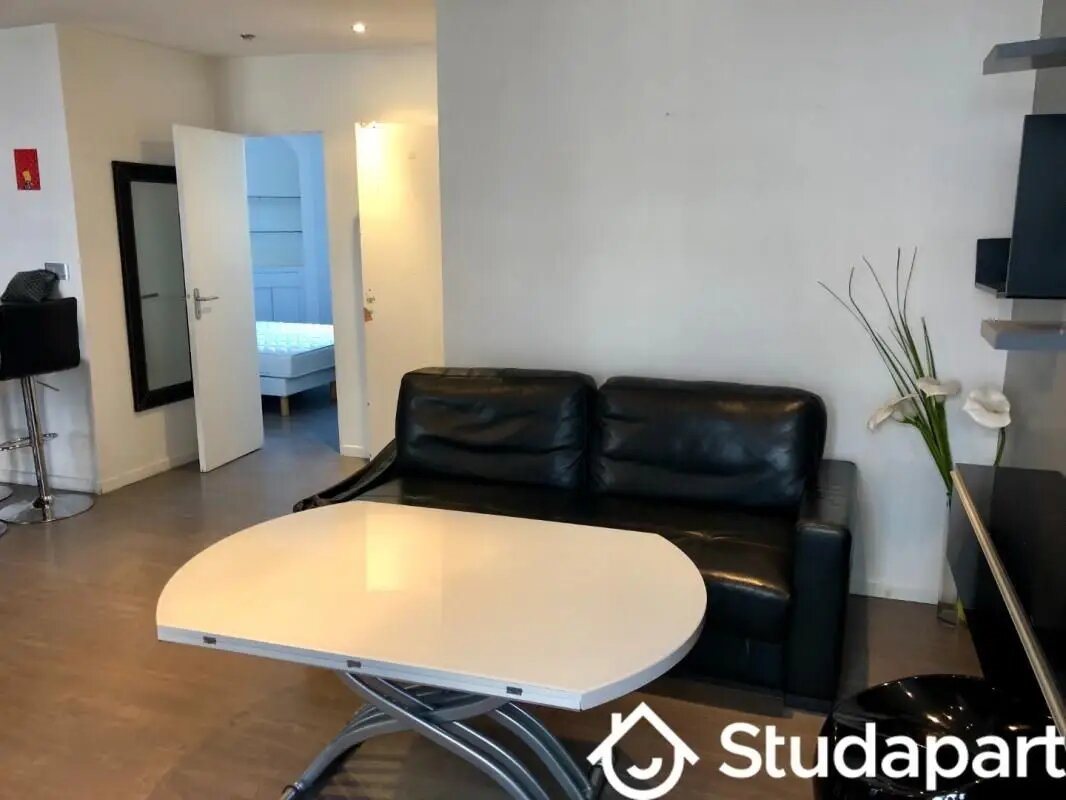 Appartement à louer, 47m², Levallois-Perret