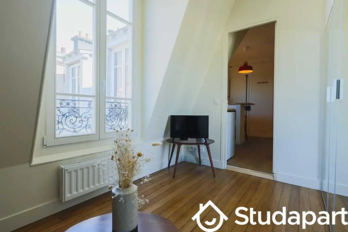Appartement à louer, 18m², Paris 16ème