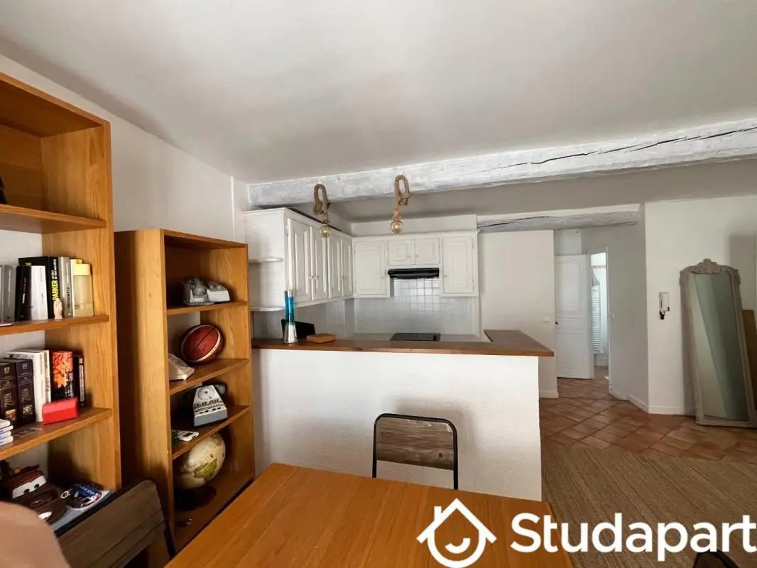 Appartement à louer, 42m², Antibes