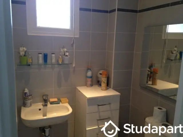 Appartement à louer, 47m², Antibes