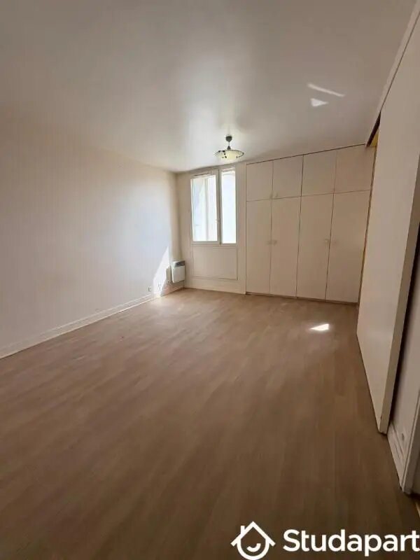 Appartement à louer, 28m², Evry