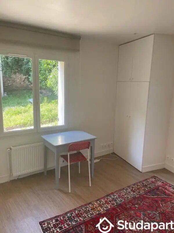 Appartement à louer, 16m², Versailles