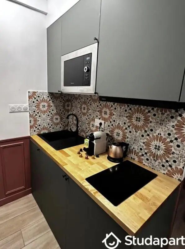 Appartement à louer, 14m², Paris 11ème