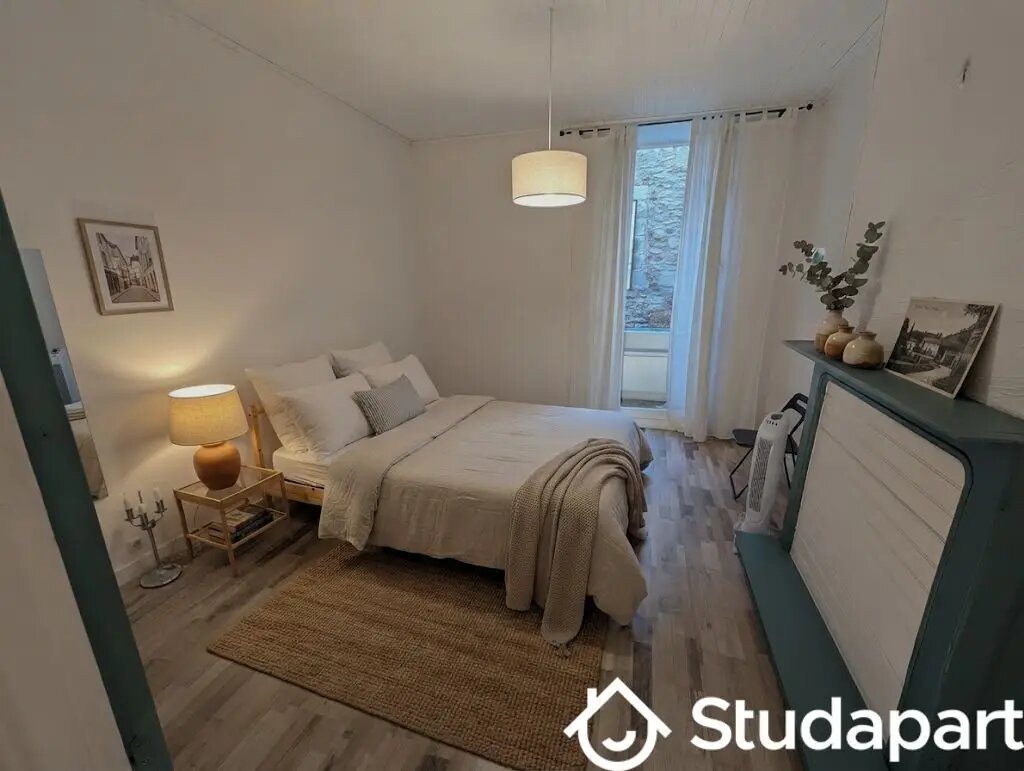 Appartement à louer, 70m², Souillac