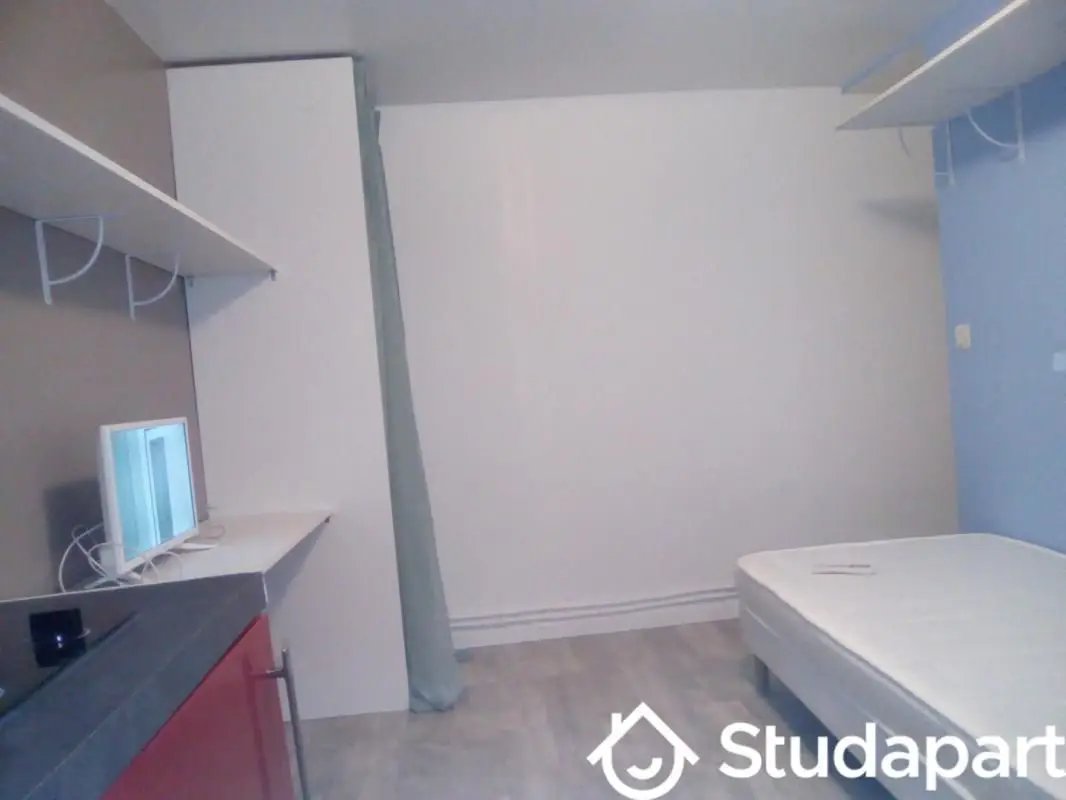 Appartement à louer, 17m², Cergy