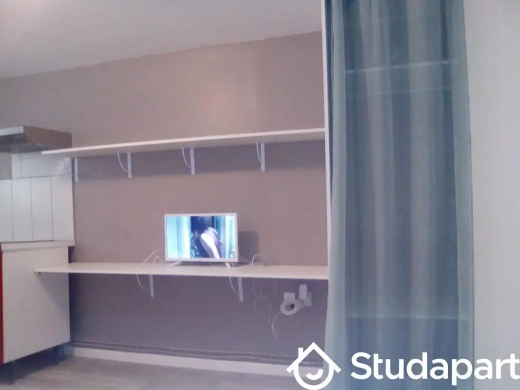 Appartement à louer, 17m², Cergy