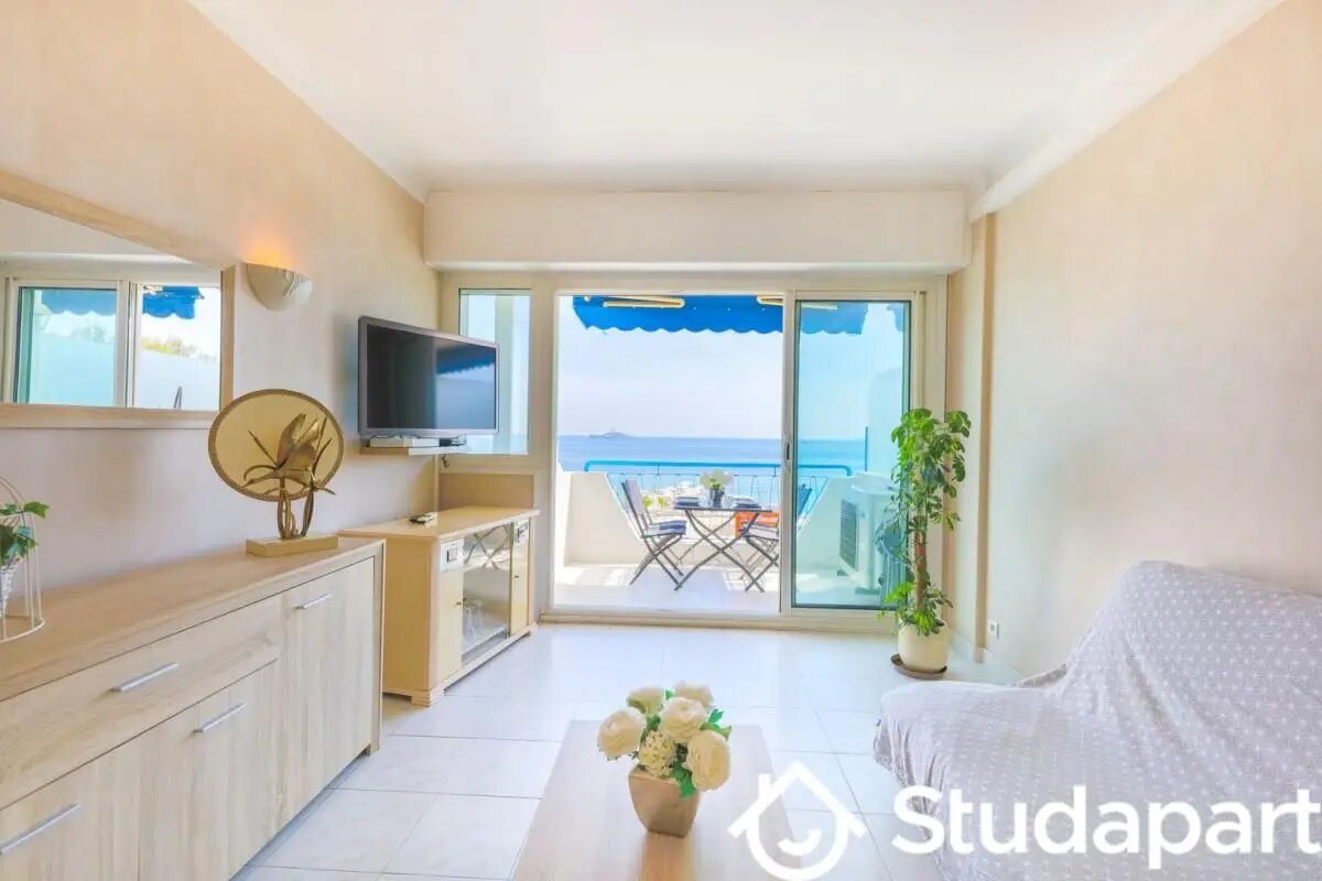 Appartement à louer, 55m², Antibes
