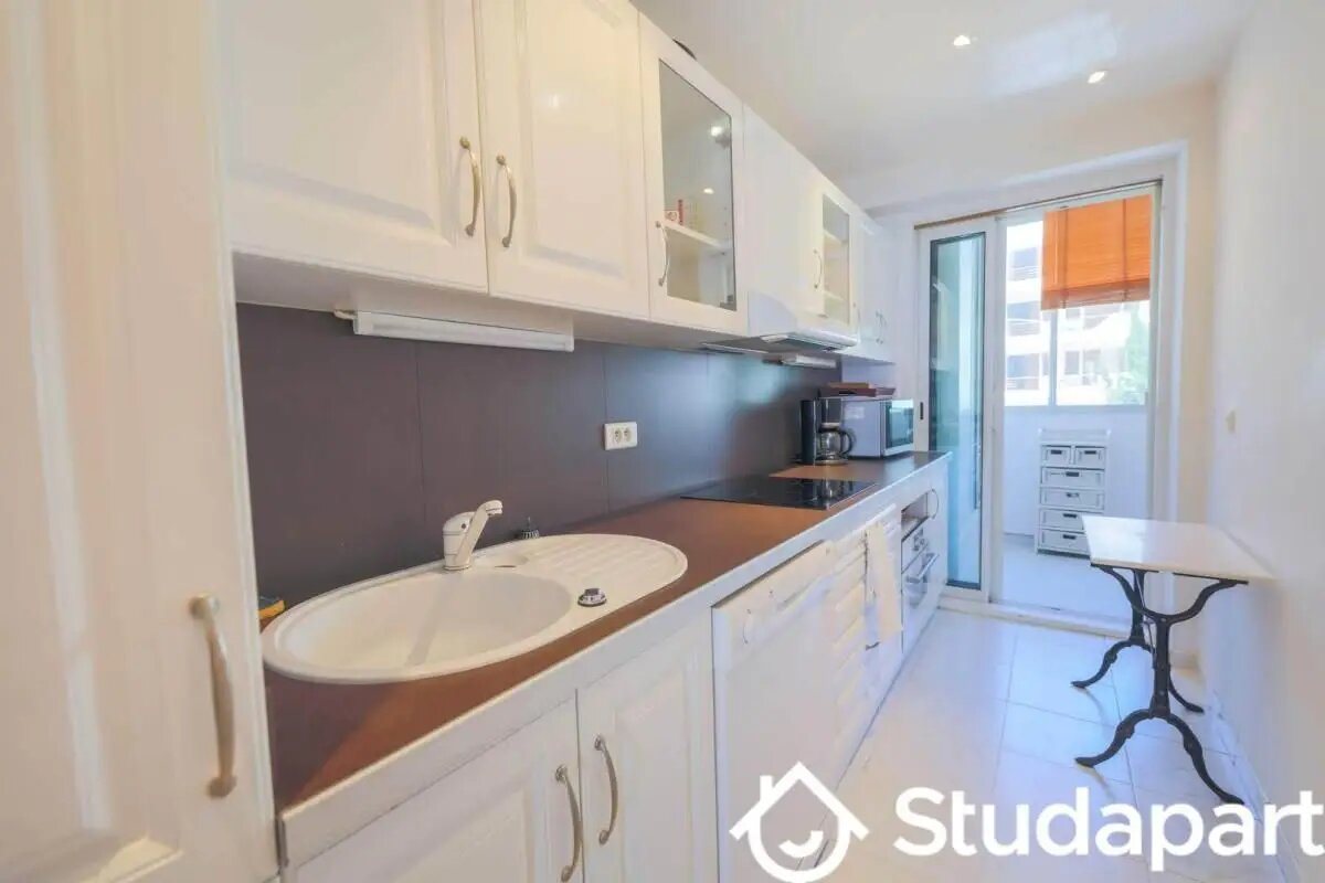 Appartement à louer, 55m², Antibes