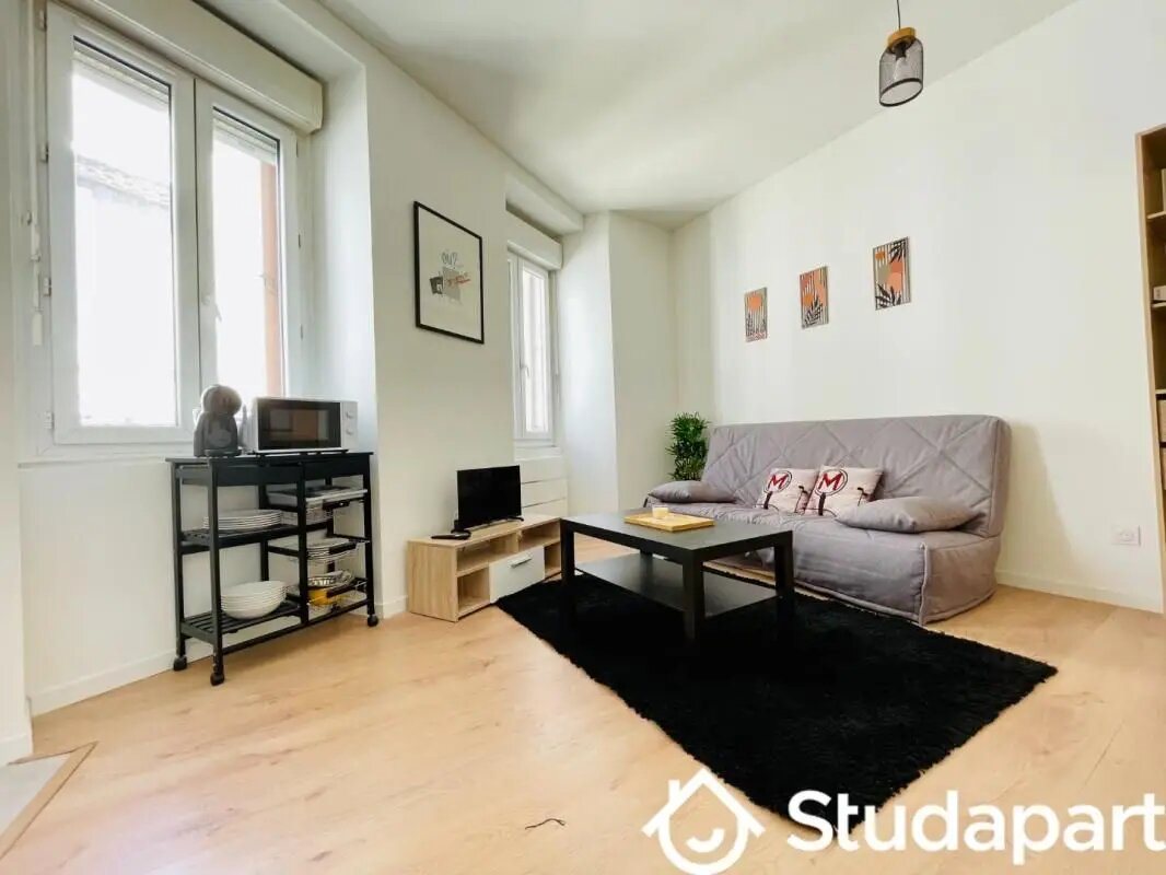 Appartement à louer, 21m², Nîmes