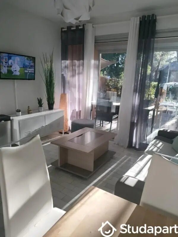 Appartement à louer, 23m², Sanary-sur-Mer