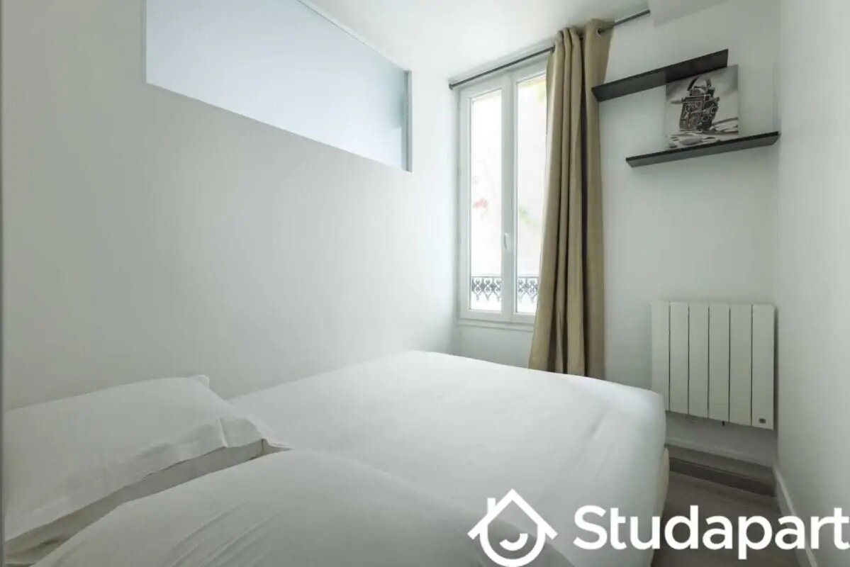 Appartement à louer, 25m², Paris 18ème