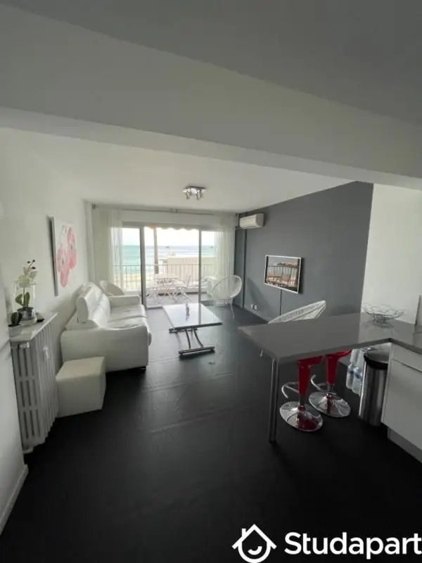 Appartement à louer, 45m², Antibes