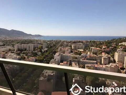 Appartement à louer, 50m², Marseille 8ème