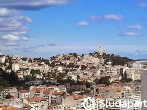 Appartement à louer, 50m², Marseille 8ème