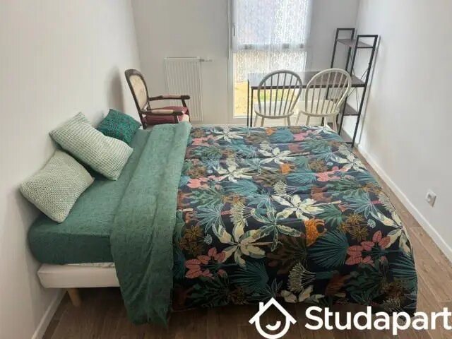 Appartement à louer, 11m², Evry