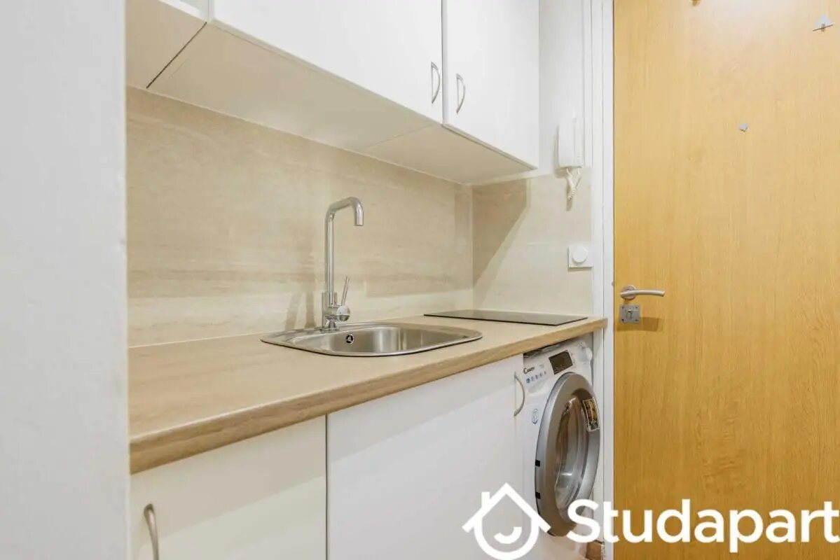 Appartement à louer, 18m², Paris 16ème