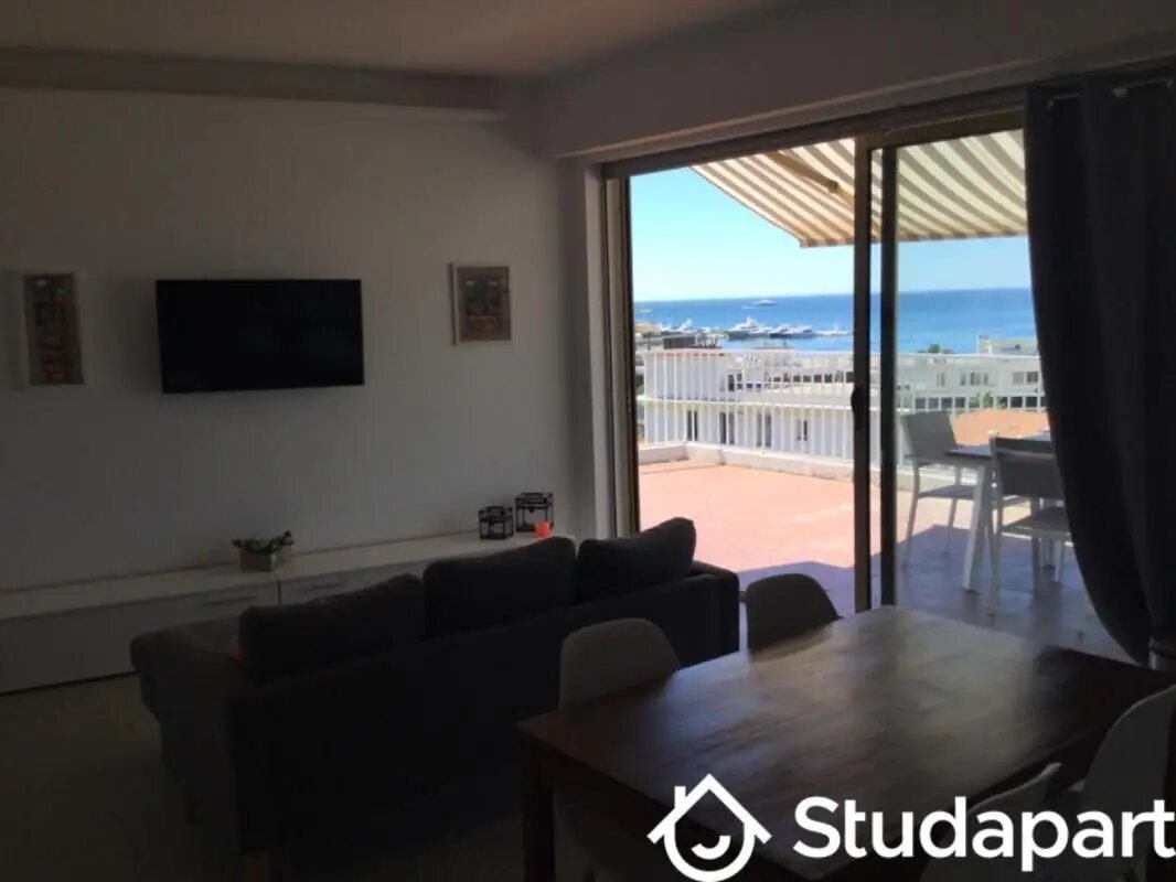 Appartement à louer, 42m², Antibes