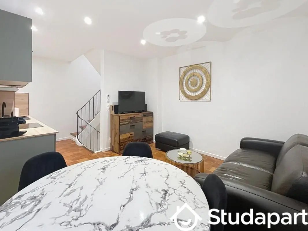Appartement à louer, 40m², Antibes