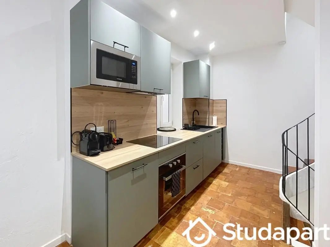 Appartement à louer, 40m², Antibes