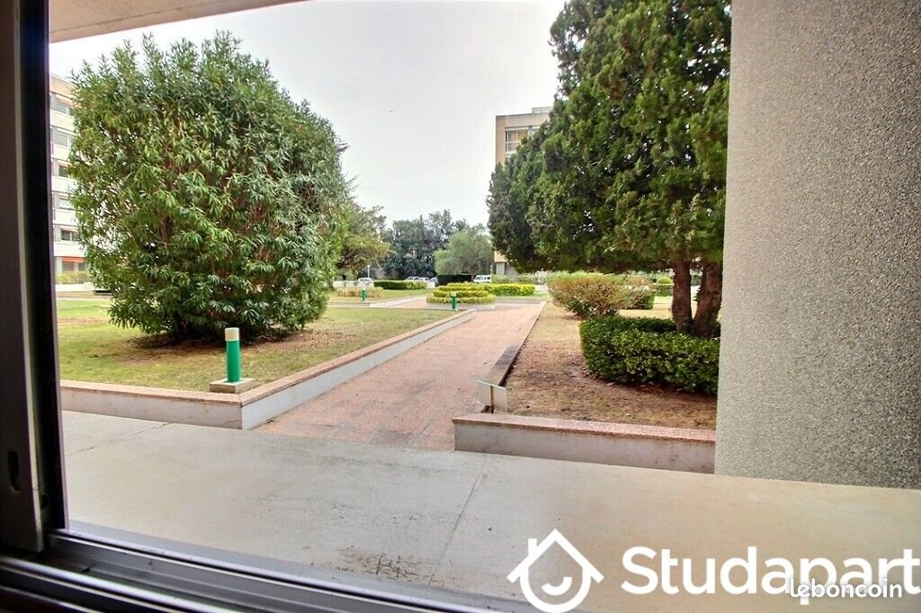 Appartement à louer, 14m², Marseille 8ème