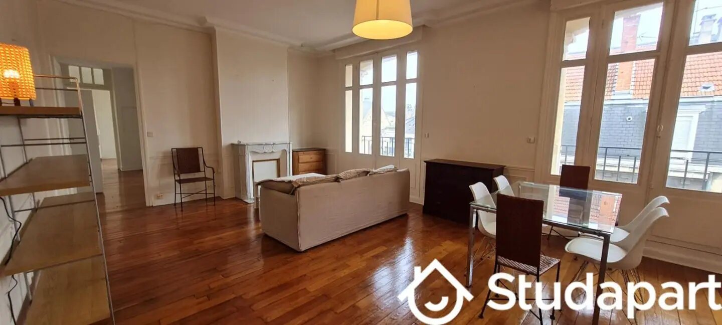 Appartement à louer, 80m², Reims
