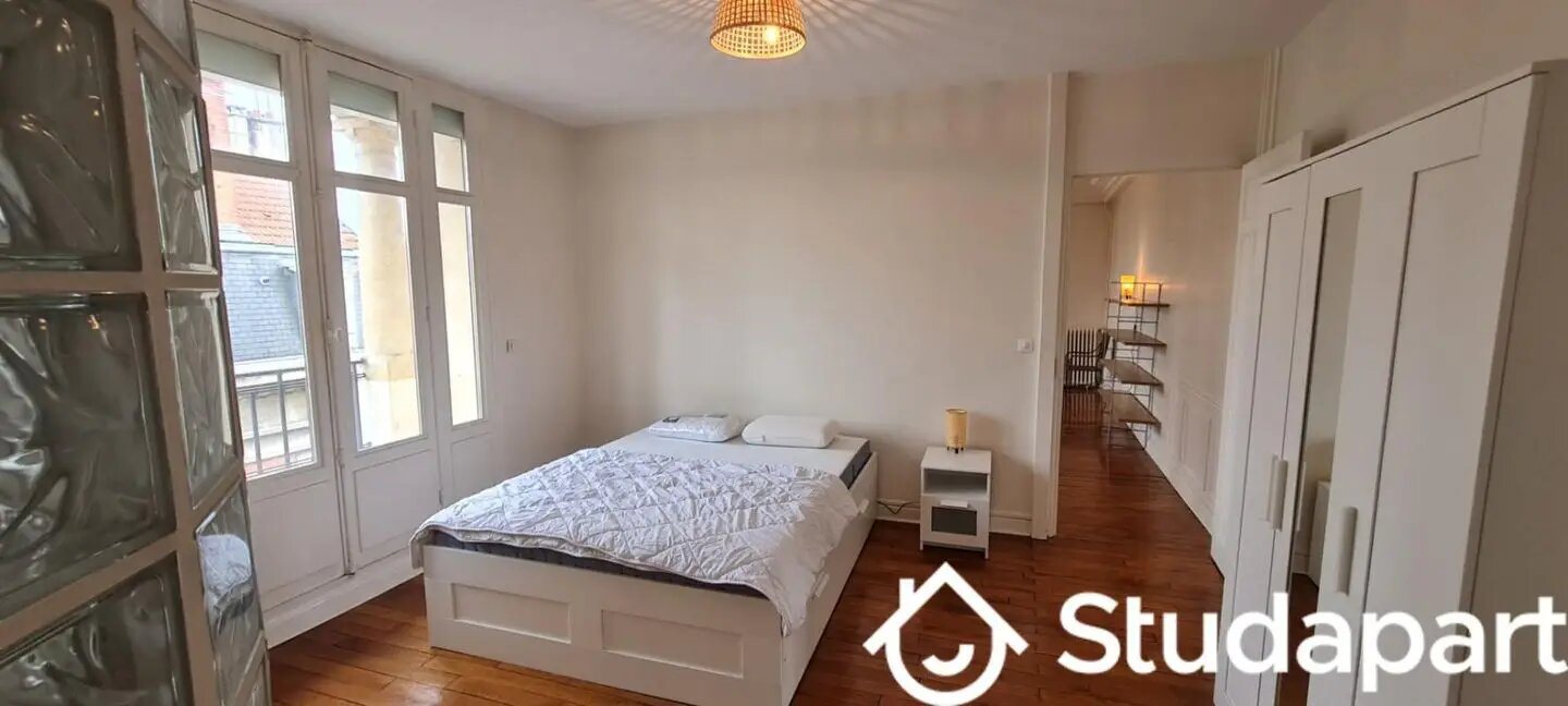 Appartement à louer, 80m², Reims