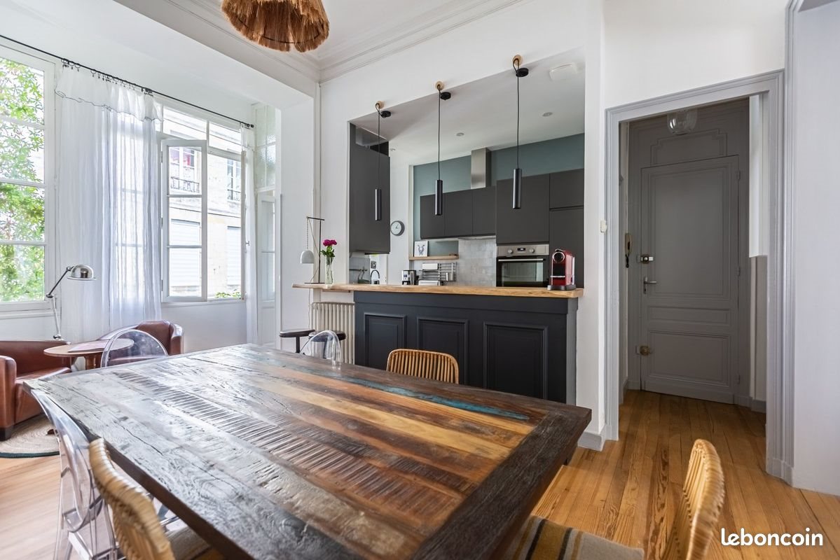 Appartement à louer, 70m², Bordeaux